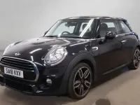 Używany Mini Cooper Hatch 136 KM (100 kW) 2018 Czarny Hatchback