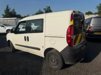Used Vauxhall Combo 95 HP (69 kW) 2018 White MPV