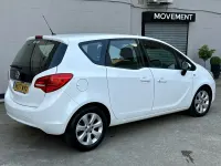 Używany Vauxhall Meriva 2017 Biały Minivan