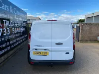 Used Ford Transit 100 HP (73 kW) 2019 White Van