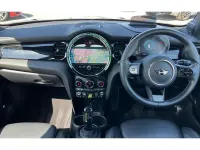 Gebraucht Mini Cooper S Level 3 135 kW (184 PS) 2024 Schwarz Kleinwagen