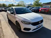 Käytetty Fiat Tipo Easy 95 HP (69 kW) 2019 Valkoinen Viistoperä