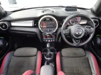 Second-hand Mini John Cooper Works Cabriolet 231 CP (169 kW) 2017 Roșu Cabrio