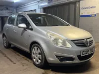 Gebraucht Vauxhall Corsa Club 89 PS (65 kW) 2009 Silber Kleinwagen