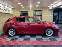 Used Lexus CT200h 134 HP (98 kW) 2012 Red Hatchback