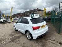 Used Audi A1 Sportback Sport 122 HP (89 kW) 2013 White Hatchback