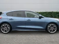 Usado Ford Focus ST-Line X 125 HP (91 kW) 2023 Azul Citadino