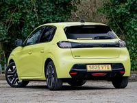 Used Peugeot 208 Allure 101 HP (74 kW) 2025 Yellow Hatchback