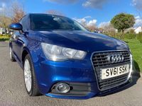 Usado Audi A1 Sport 86 HP (63 kW) 2011 Azul Citadino