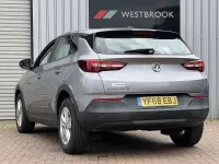 Used Vauxhall Grandland X S 130 HP (95 kW) 2018 Grey SUV
