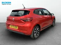 Used Renault Clio Evolution 90 HP (66 kW) 2023 Red Hatchback