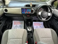 Used Toyota Yaris 99 HP (72 kW) 2012 Silver Hatchback