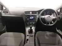 Second-hand VW Golf VII SE 110 CP (80 kW) 2017 Negru Hatchback