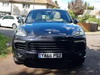 Used Porsche Cayenne 416 HP (305 kW) 2016 Black SUV