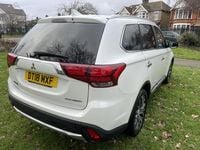 Used Mitsubishi Outlander 2018 White SUV