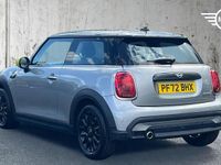 Usado Mini Cooper Classic 134 HP (98 kW) 2022 Prateado Citadino