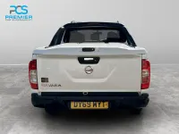 Used Nissan Navara N-Guard 190 HP (139 kW) 2019 White Pickup
