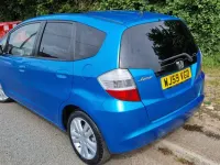 Begagnad Honda Jazz EX 100 HK (73 kW) 2009 Blå Halvkombi
