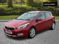 Used Kia Ceed 128 HP (94 kW) 2014 Red Hatchback