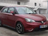 Used MG MG3 106 HP (77 kW) 2015 Red Hatchback