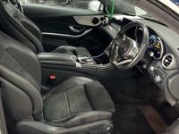 Used Mercedes C300 AMG Line Premium 245 HP (180 kW) 2019 White Coupe