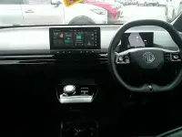 Used MG MG4 EV Trophy 150 kW (204 HP) 2024 Orange Hatchback