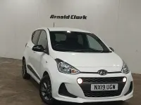 Used Hyundai i10 GO! 66 HP (48 kW) 2019 White Hatchback