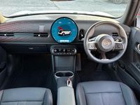 Usado Mini Cooper Hatch 113 kW (154 CV) 2025 Blanco Utilitario