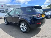 Used Land Rover Discovery 4 HSE 180 HP (132 kW) 2016 Blue SUV