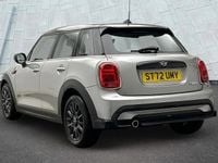 Używany Mini Cooper Classic 134 KM (98 kW) 2022 Srebrny Hatchback