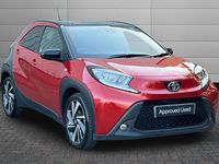 Used Toyota Aygo X 72 HP (52 kW) 2022 Chilli red with black SUV