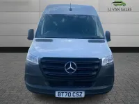 Used Mercedes Sprinter Progressive 161 HP (118 kW) 2021 White Van