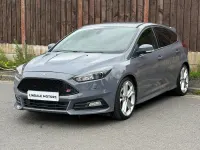 Used Ford Focus ST 250 HP (183 kW) 2015 Grey Hatchback