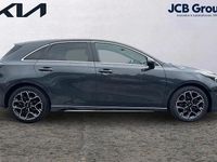 Usado Kia Ceed GT-Line 138 HP (101 kW) 2025 Cinzento Citadino