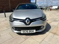 Begagnad Renault Clio IV Dynamique 90 HK (66 kW) 2015 Silver Halvkombi