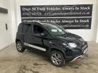 Used Fiat Panda Cross Cross 90 HP (66 kW) 2019 Black Hatchback