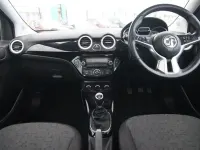 Used Vauxhall Adam Glam 87 HP (63 kW) 2018 White Hatchback