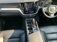 Used Volvo XC60 Momentum 197 HP (144 kW) 2020 SUV