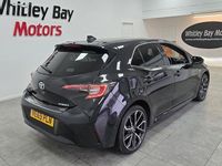 Used Toyota Corolla 122 HP (89 kW) 2020 Black Hatchback