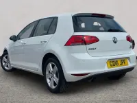 Used VW Golf VII Edition 108 HP (79 kW) 2016 White Hatchback