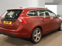Used Volvo V60 SE 115 HP (84 kW) 2011 Red Estate