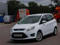 Used Ford Grand C-Max Titanium 2014 White MPV