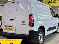 Used Citroën Berlingo 102 HP (75 kW) 2023 White MPV