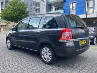 Używany Vauxhall Zafira 115 KM (84 kW) 2009 Szary Minivan