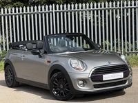 Usado Mini Cooper Cabriolet 2018 Prateado Cabrios