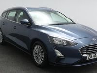 Begagnad Ford Focus Titanium 120 HK (88 kW) 2020 Blå Kombi
