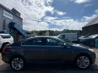 Begagnad Vauxhall Insignia 140 HK (102 kW) 2010 Grå Halvkombi