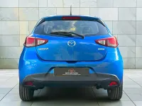 Used Mazda 2 90 HP (66 kW) 2015 Blue Hatchback