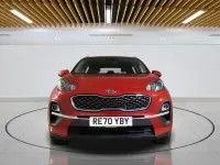 Usado Kia Sportage 136 HP (100 kW) 2021 Vermelho SUV