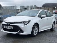 Used Toyota Corolla 122 HP (89 kW) 2020 White Estate